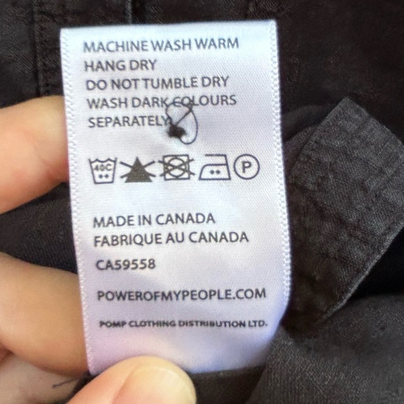 Power of my People black Wayward Fit Ss button up shirt, size xxs - Picture 9 of 14